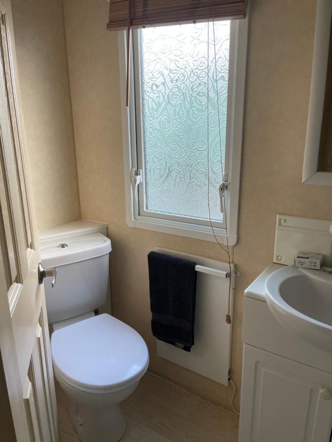 Beautiful 2-Bed Static Caravan นิวตันสจวร์ต ภายนอก รูปภาพ